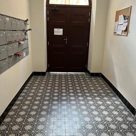 Victoria * Prága